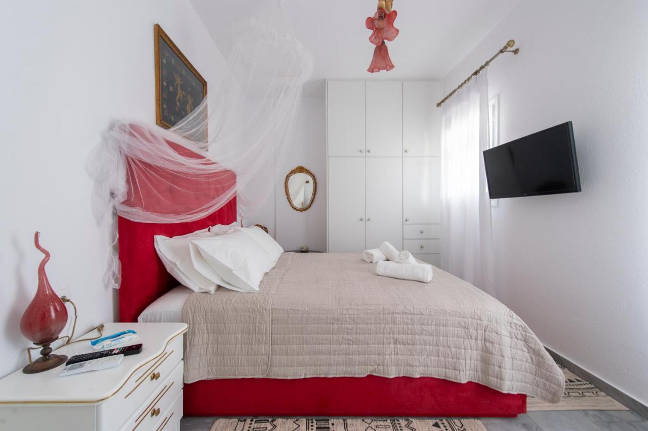 Ricos Two Bedroom House - Naoussa Paros Eksteriør bilde